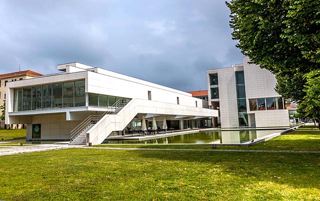 Biblioteca Municipal Florbela Espanca