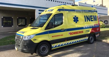 Bombeiros Voluntários de Matosinhos-Leça adquirem nova ambulância