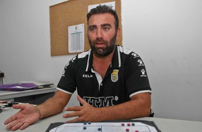 Domingos Barros Treinador do Leça FC