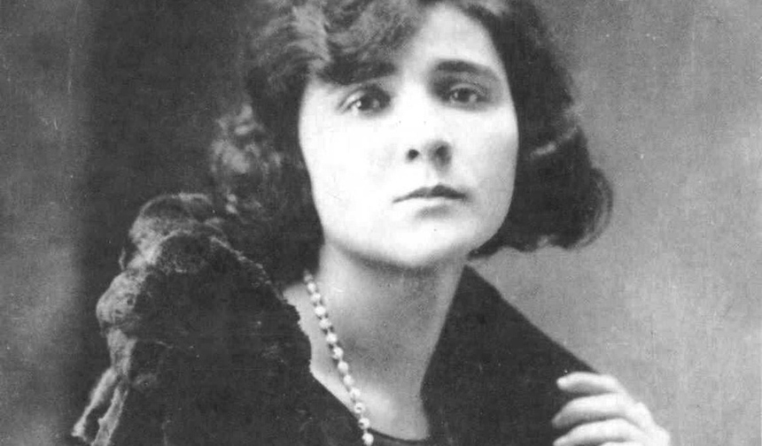 Poetisa Florbela Espanca (Vila Viçosa, 1894 – Matosinhos, 1930