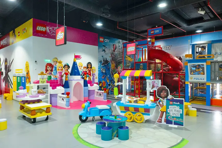 LEGO Fan Factory do MAR Shopping Matosinhos