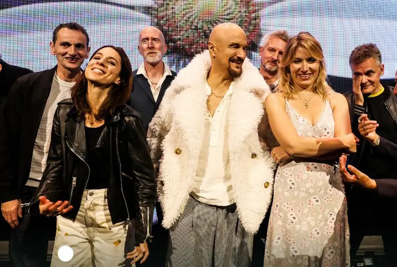 James - Tim Booth