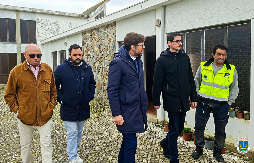 Junta de Freguesia avalia estado do Cemitério nº2 de Leça da Palmeira