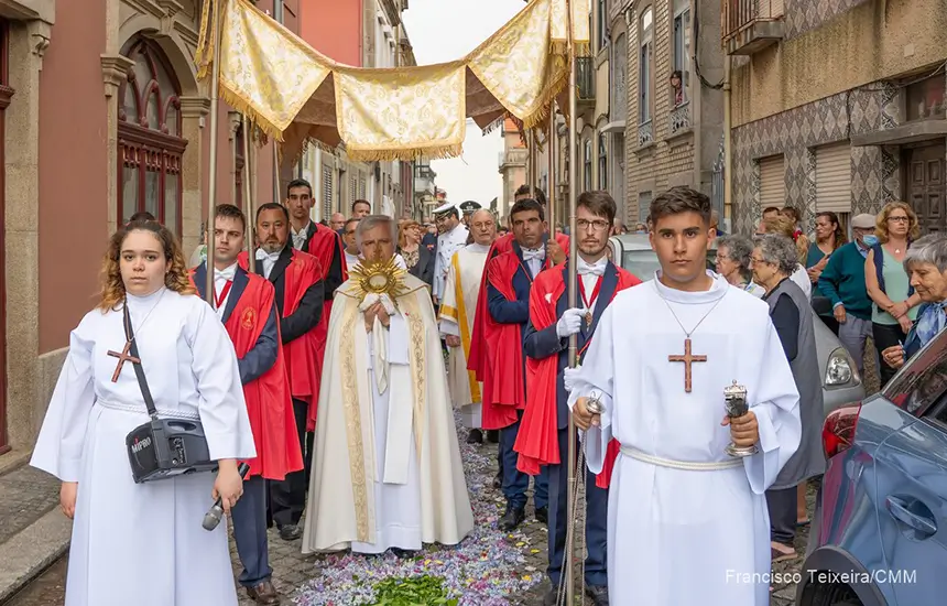 Pálio - Procissão do Corpo de Deus em Leça da Palmeira